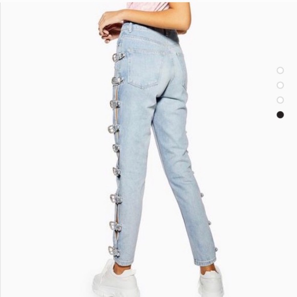 LIGHT BLUE BUCKLE JEANS - Picture 2 of 2